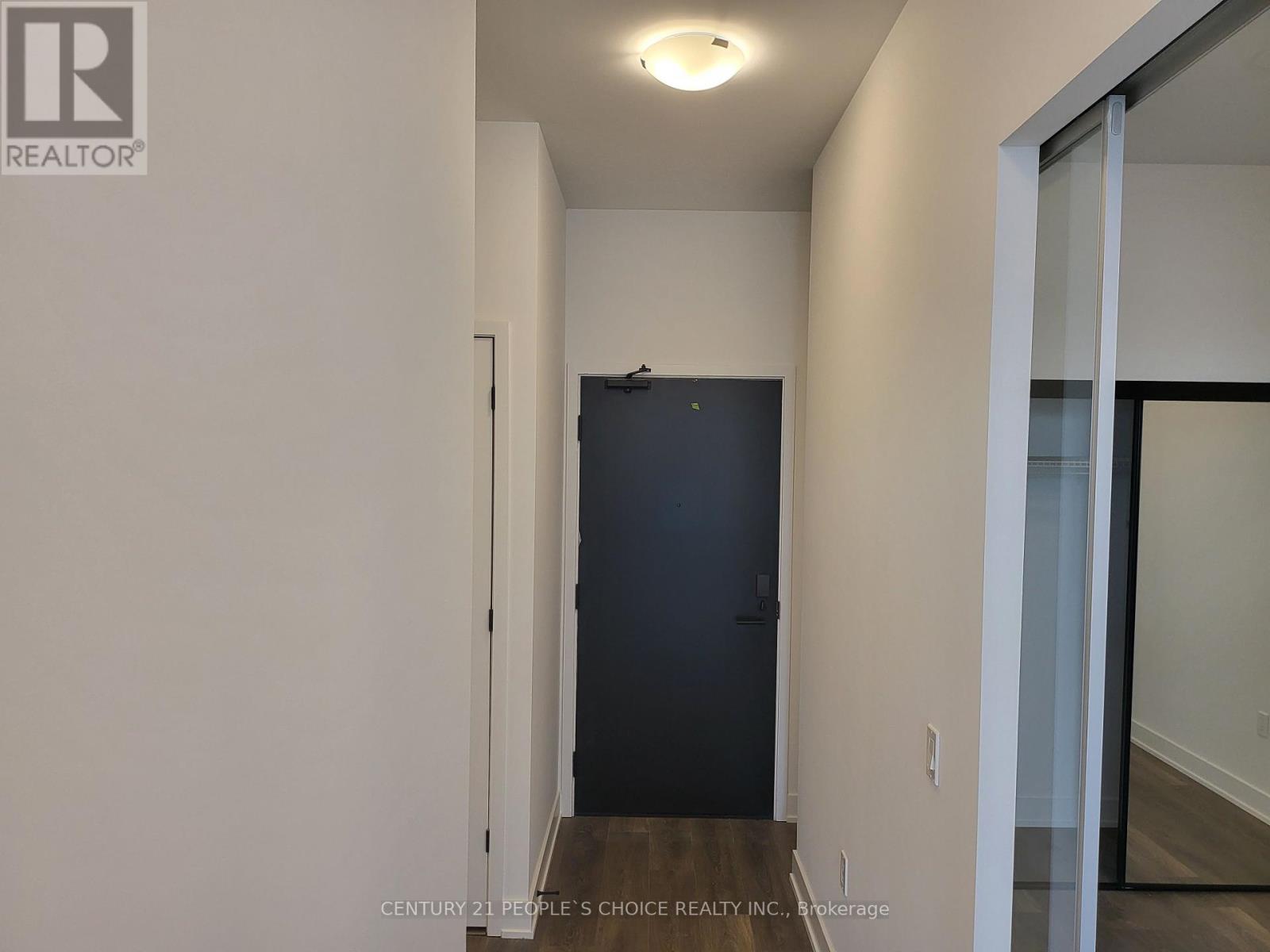 403 - 2333 Khalsa Gate, Oakville, Ontario  L6M 0X7 - Photo 3 - W12142759