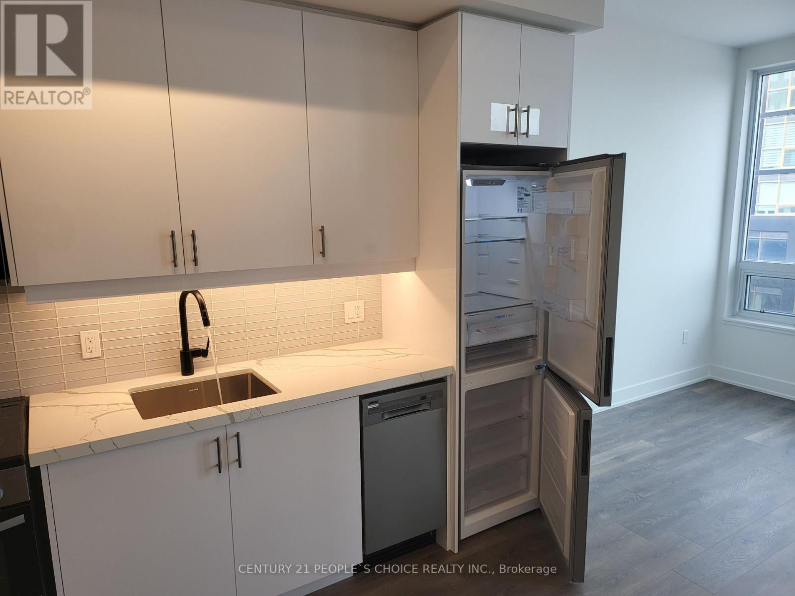 403 - 2333 Khalsa Gate, Oakville, Ontario  L6M 0X7 - Photo 9 - W12142759