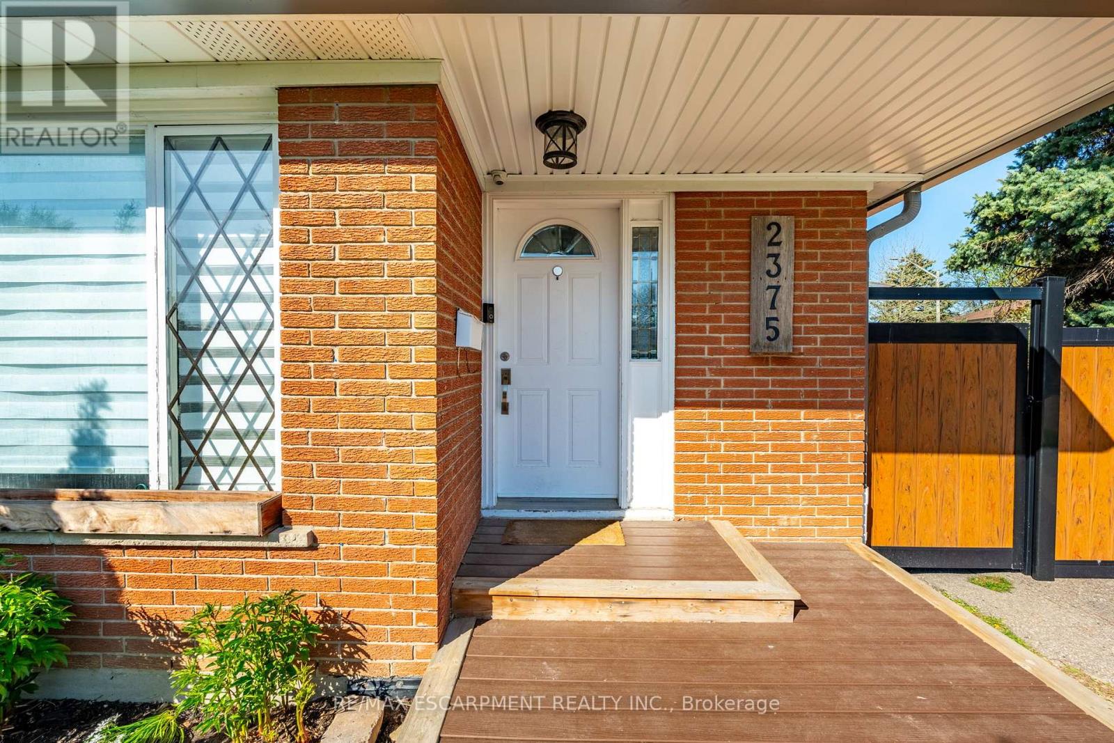 Property at 2375 GARETH ROAD S image 3