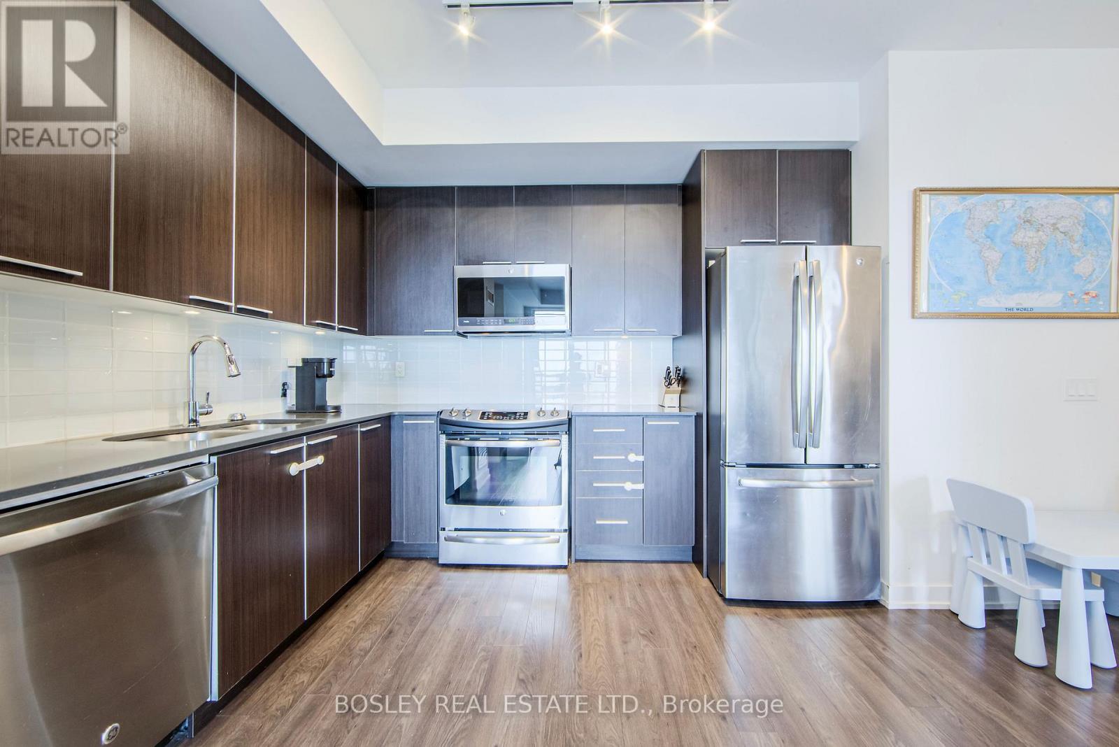 1210 - 10 Park Lawn Road, Toronto, Ontario  M8V 0H9 - Photo 10 - W12142854
