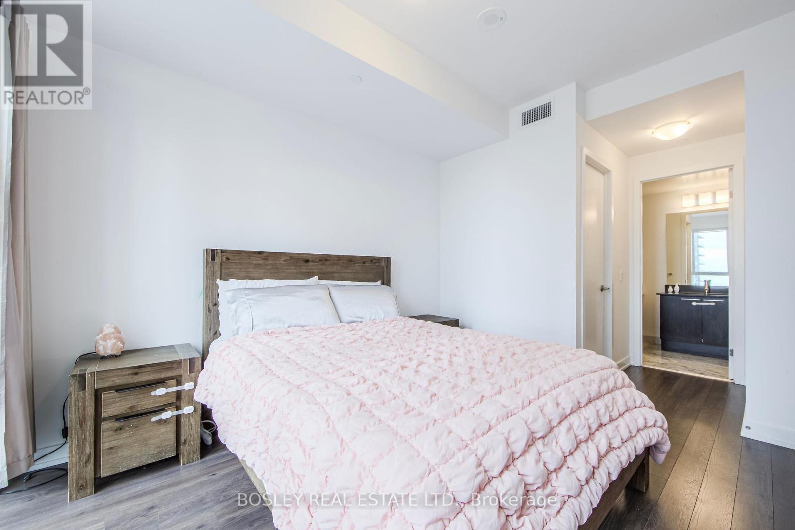 1210 - 10 Park Lawn Road, Toronto, Ontario  M8V 0H9 - Photo 14 - W12142854