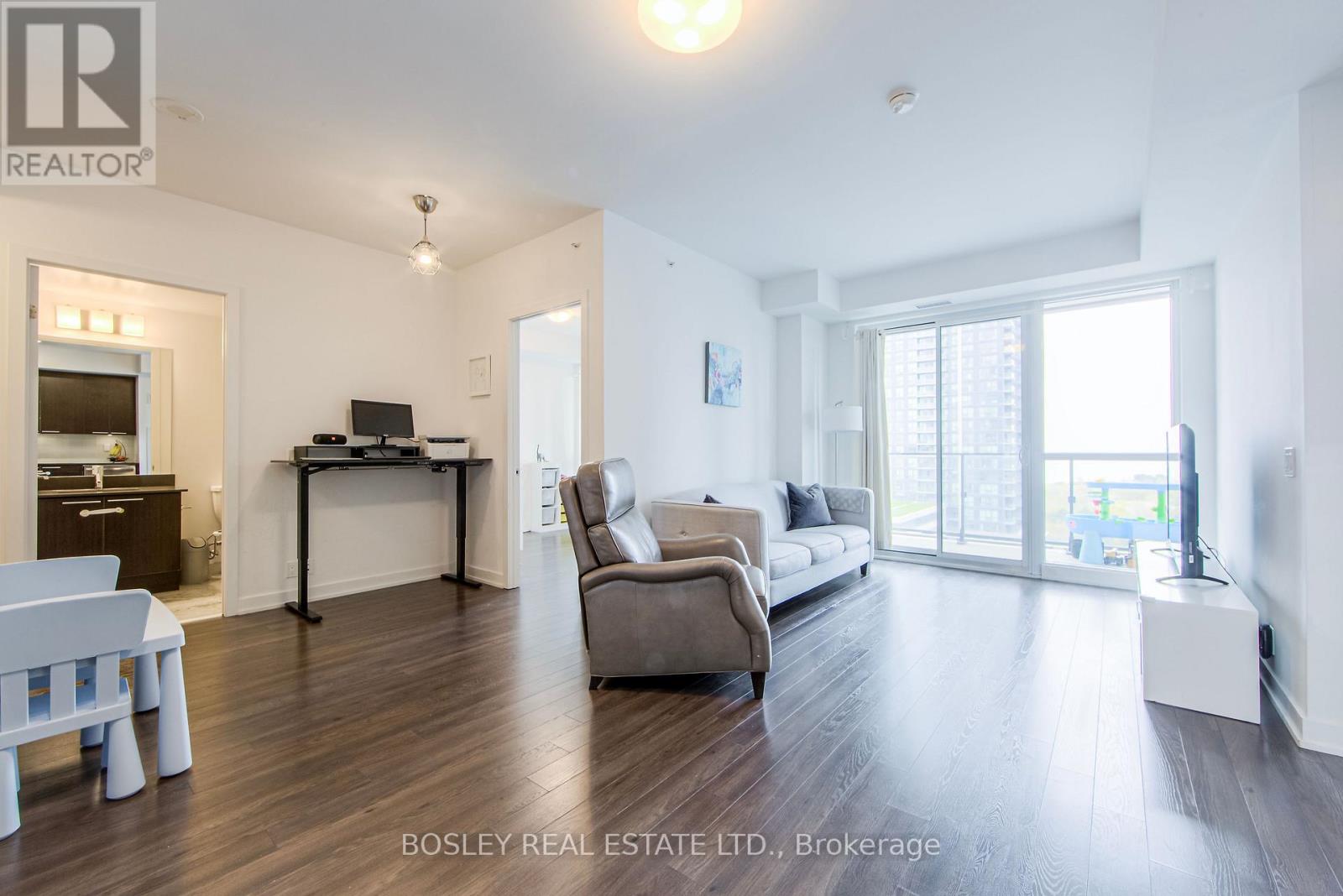 1210 - 10 Park Lawn Road, Toronto, Ontario  M8V 0H9 - Photo 7 - W12142854