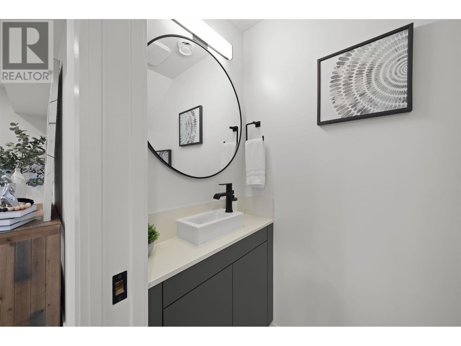 1 3531 Marshall Street, Vancouver, British Columbia  V5N 4S2 - Photo 7 - R3001223