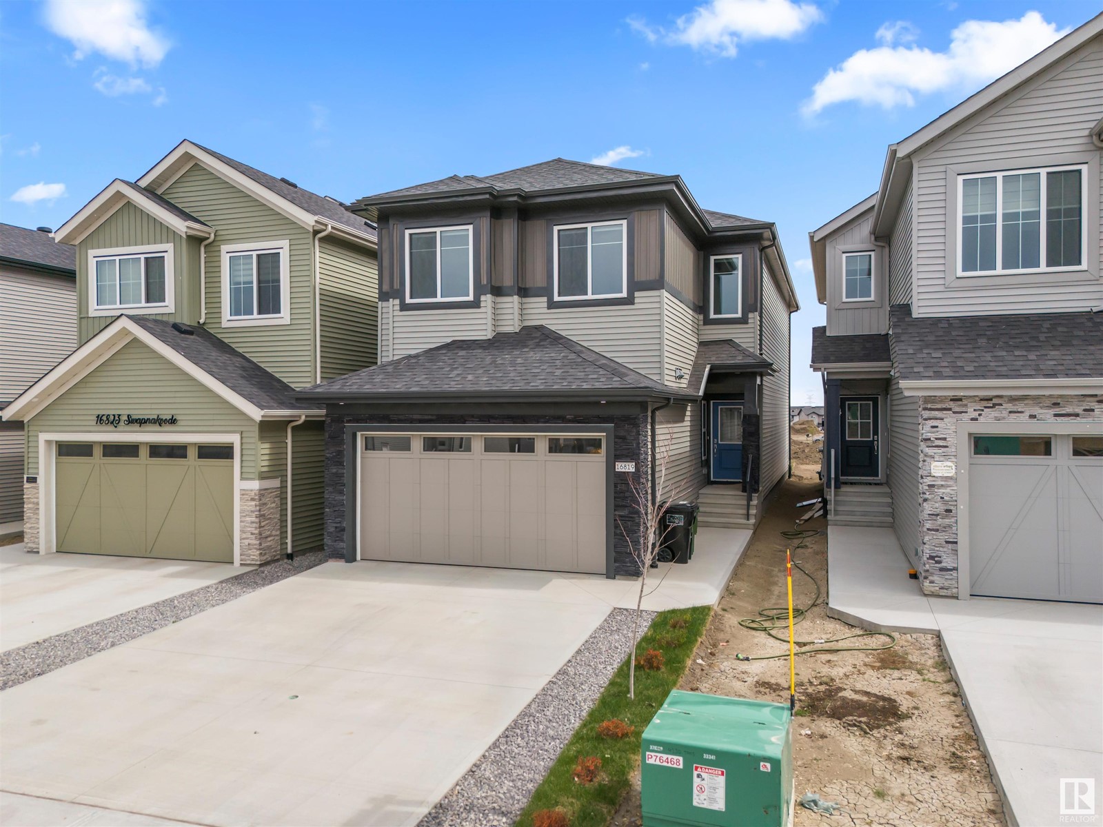 16819 47 St Nw, Edmonton, Alberta  T5Y 6M1 - Photo 2 - E4436012