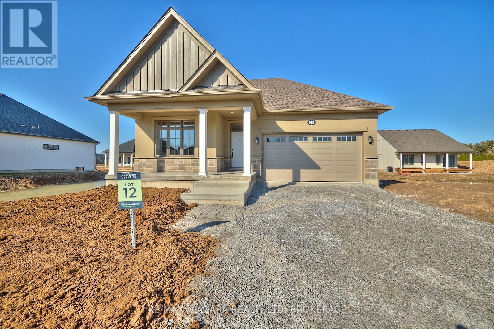 28 Harvest Drive, Niagara-On-The-Lake, Ontario  L0S 1J0 - Photo 3 - X12031197