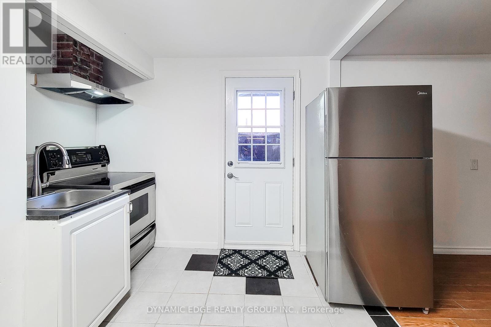 100 Mountain Avenue N, Hamilton (Stoney Creek), Ontario  L8G 3P7 - Photo 45 - X12142763