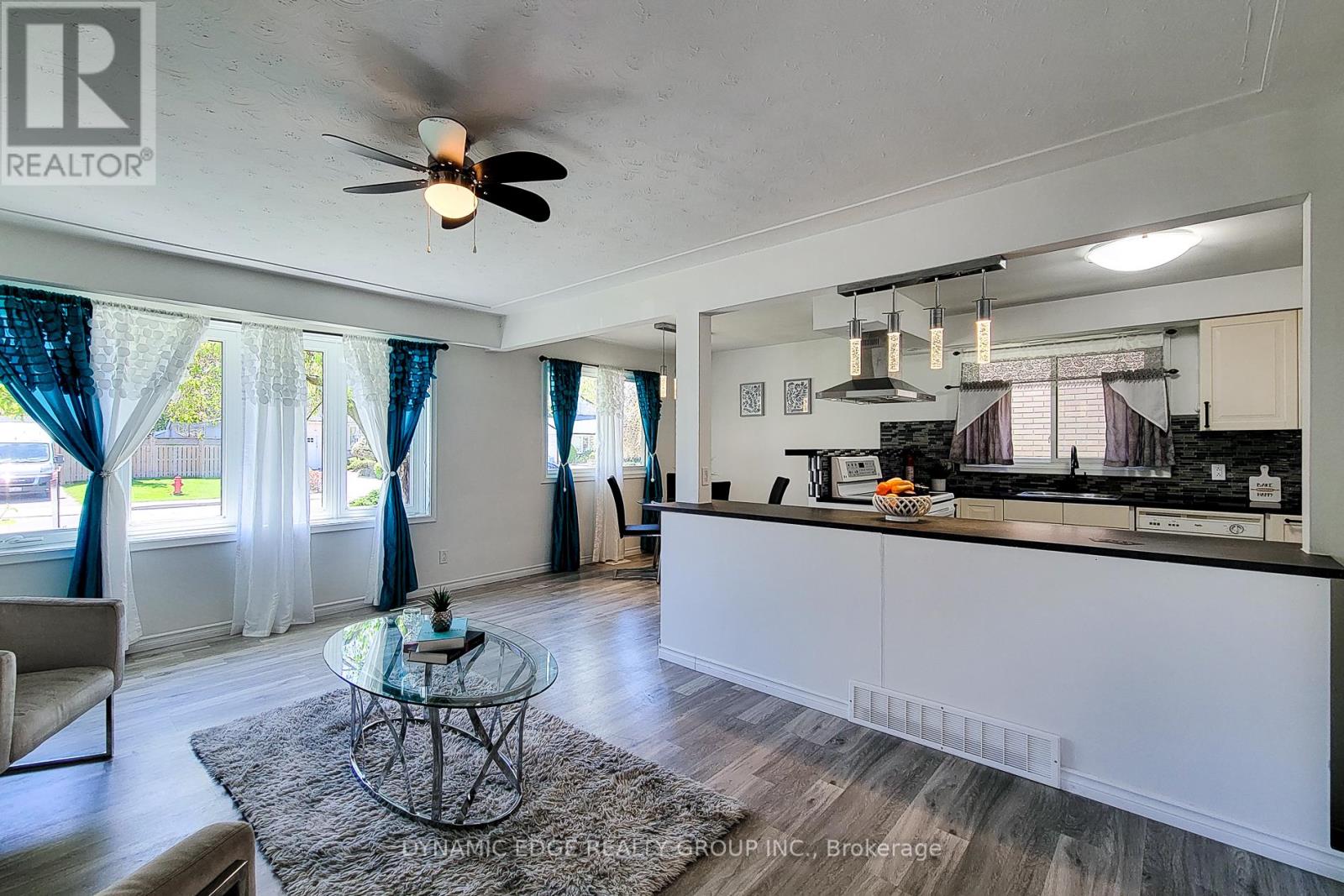 100 Mountain Avenue N, Hamilton (Stoney Creek), Ontario  L8G 3P7 - Photo 8 - X12142763
