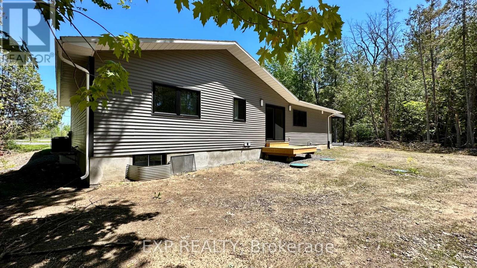 121 Wagon Drive, Ottawa, Ontario  K0A 1T0 - Photo 40 - X12141461