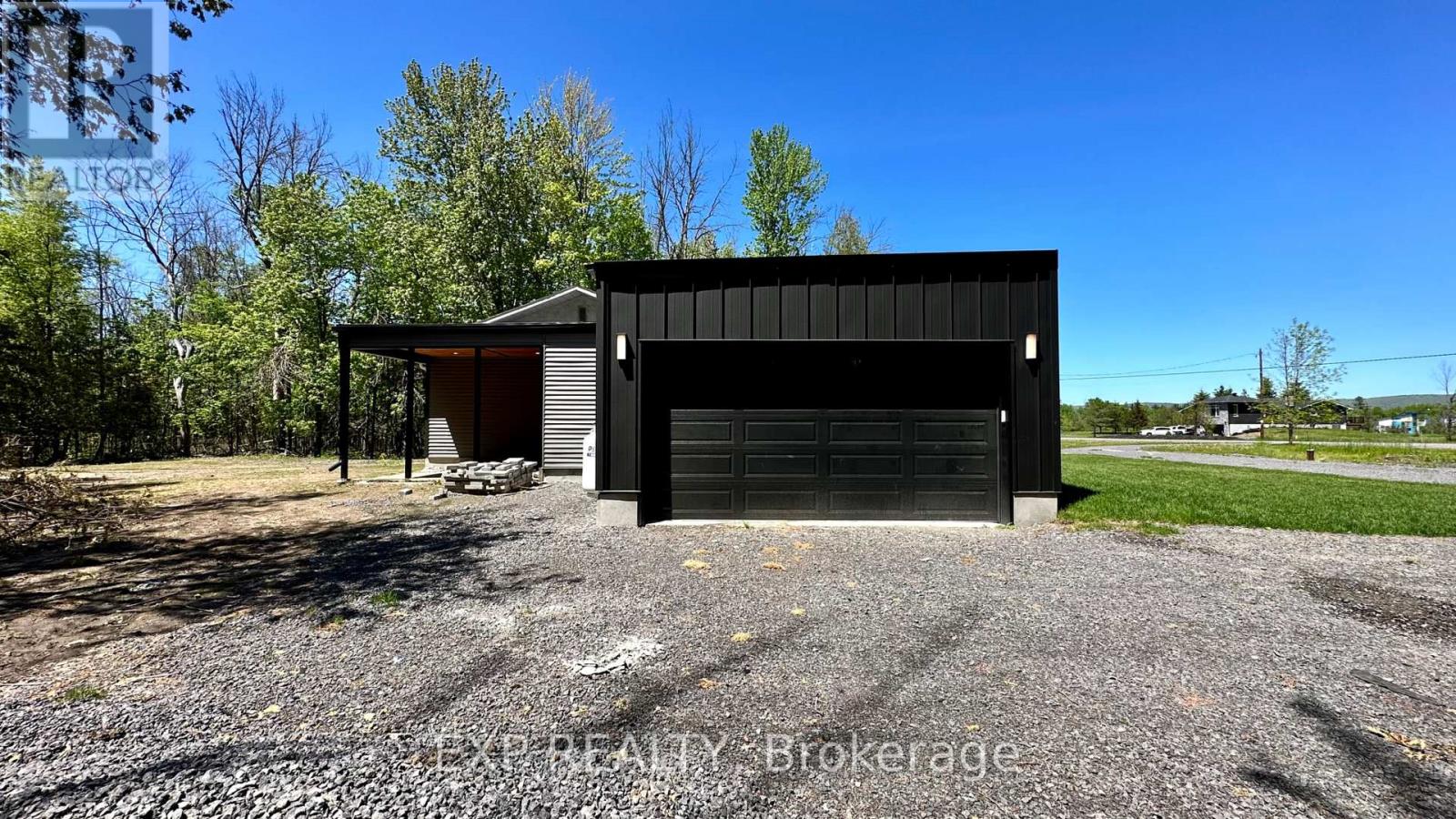 121 Wagon Drive, Ottawa, Ontario  K0A 1T0 - Photo 38 - X12141461