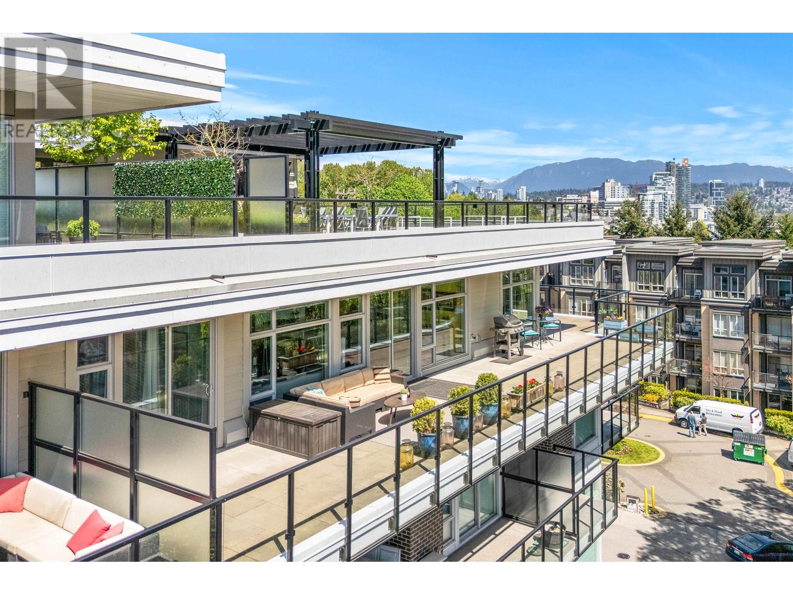 311 28 E Royal Avenue, New Westminster, British Columbia  V3L 0B7 - Photo 1 - R3001609