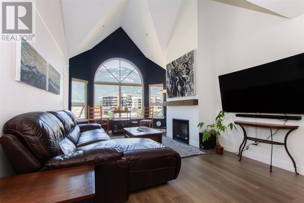 Property at 304 1466 PEMBERTON AVENUE image 1