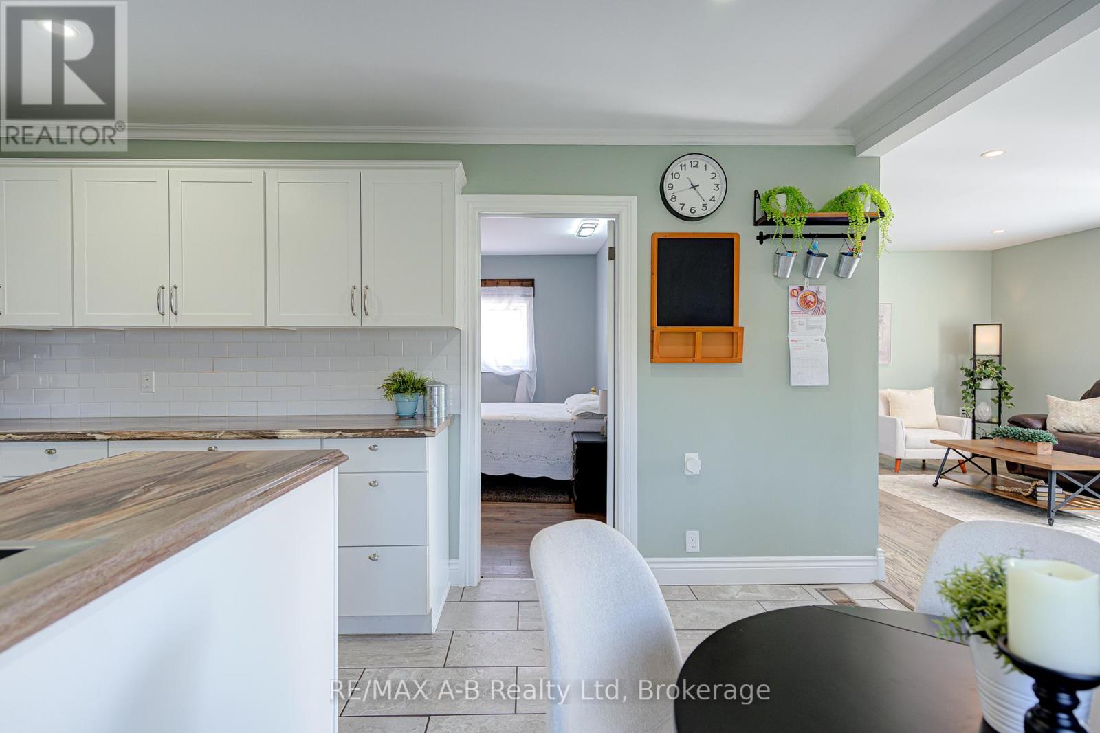 3963 Road 111, Perth East, Ontario  N5A 6S5 - Photo 19 - X12142897