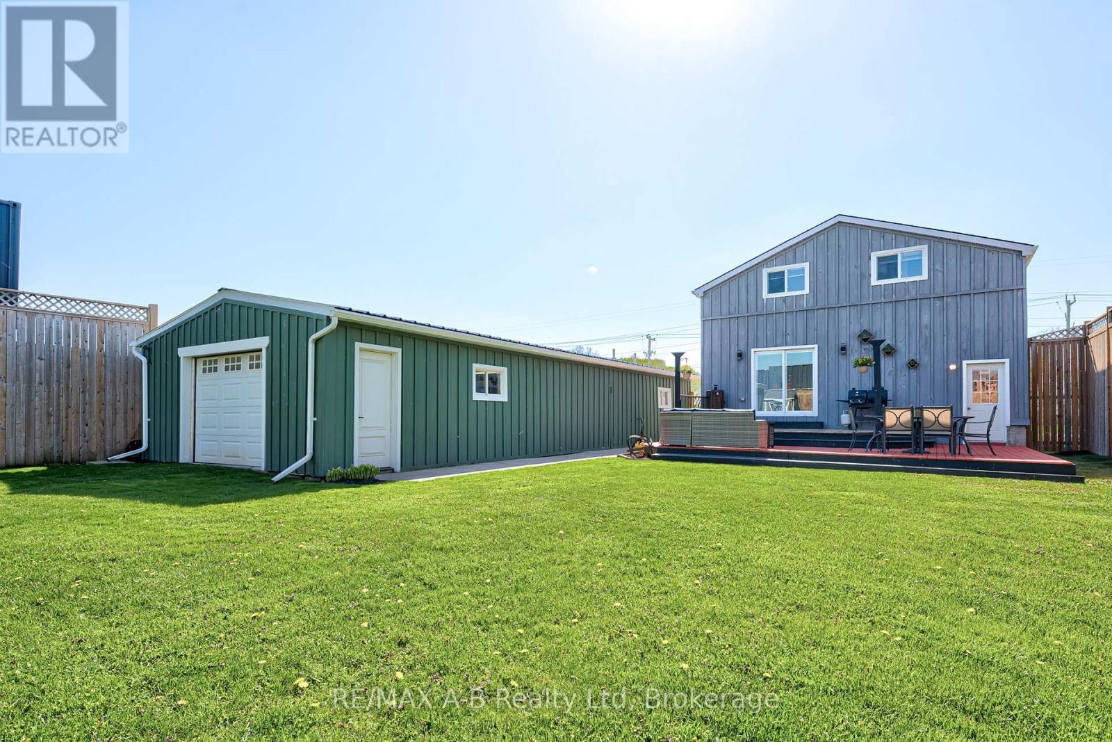 3963 Road 111, Perth East, Ontario  N5A 6S5 - Photo 34 - X12142897