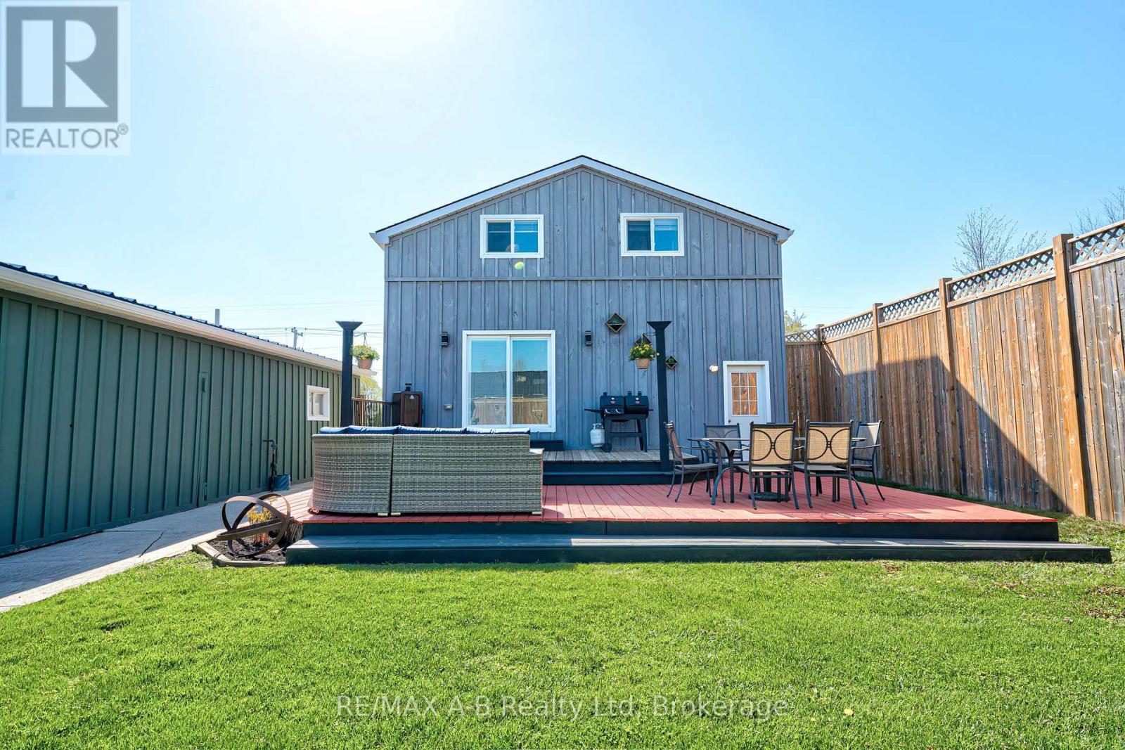 3963 Road 111, Perth East, Ontario  N5A 6S5 - Photo 35 - X12142897