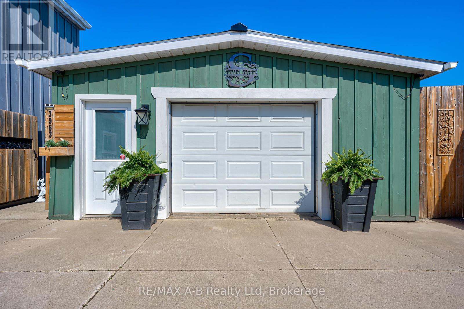 3963 Road 111, Perth East, Ontario  N5A 6S5 - Photo 43 - X12142897