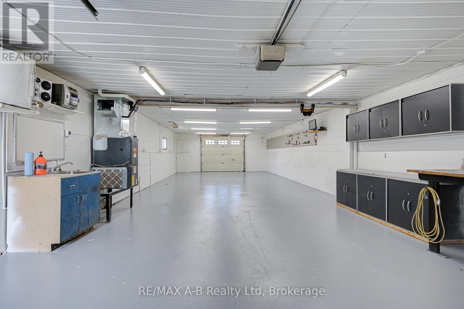 3963 Road 111, Perth East, Ontario  N5A 6S5 - Photo 44 - X12142897