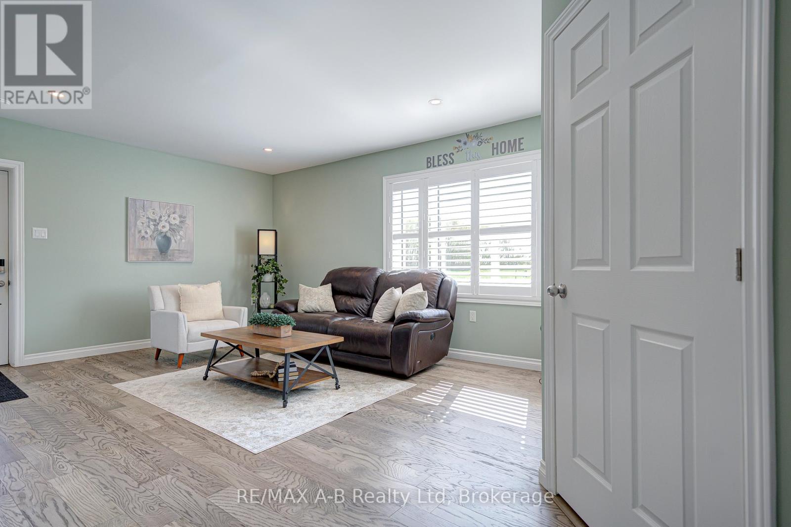 3963 Road 111, Perth East, Ontario  N5A 6S5 - Photo 7 - X12142897