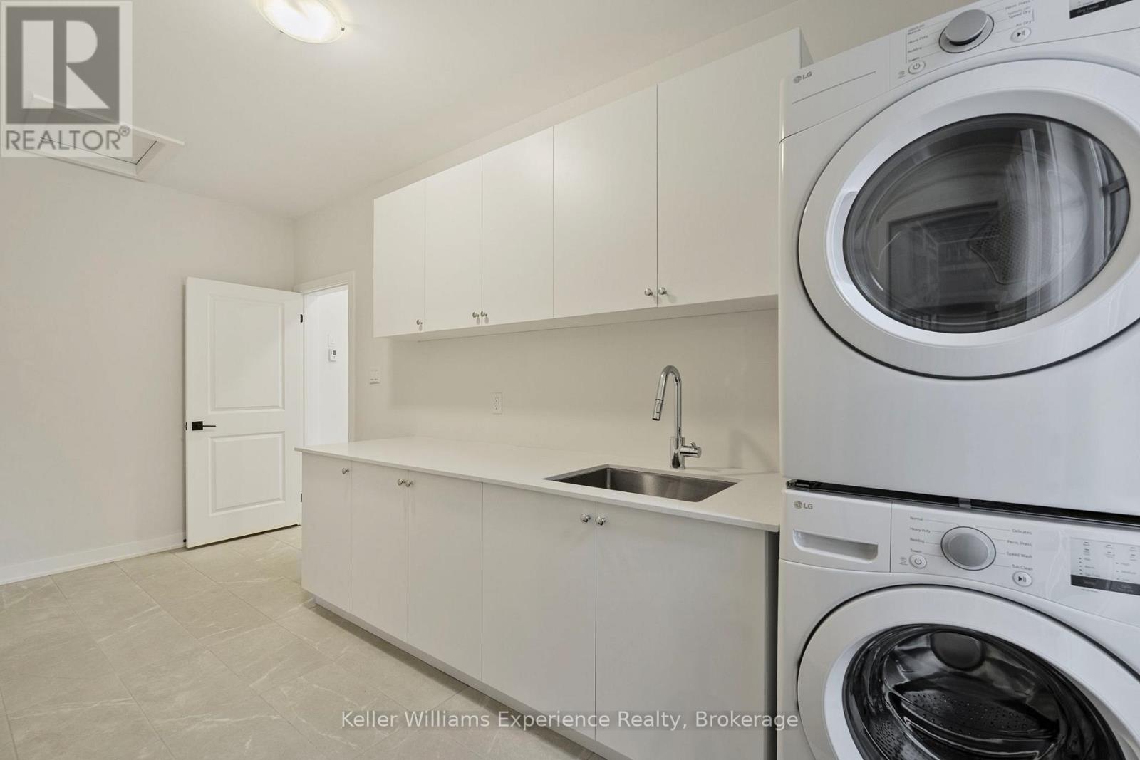 85 - 1016 Pondview Court, Lake Of Bays, Ontario  P1H 0K1 - Photo 21 - X12142898