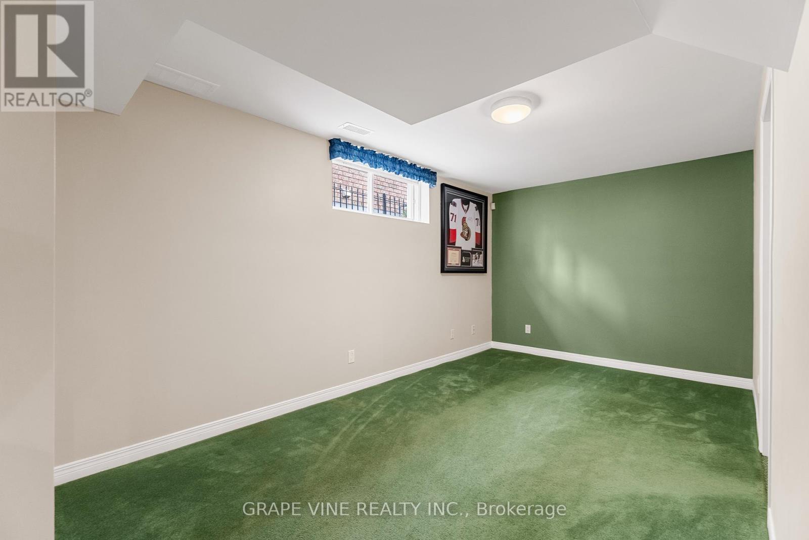 4316 Owl Valley Drive, Ottawa, Ontario  K1V 1L3 - Photo 17 - X12142925