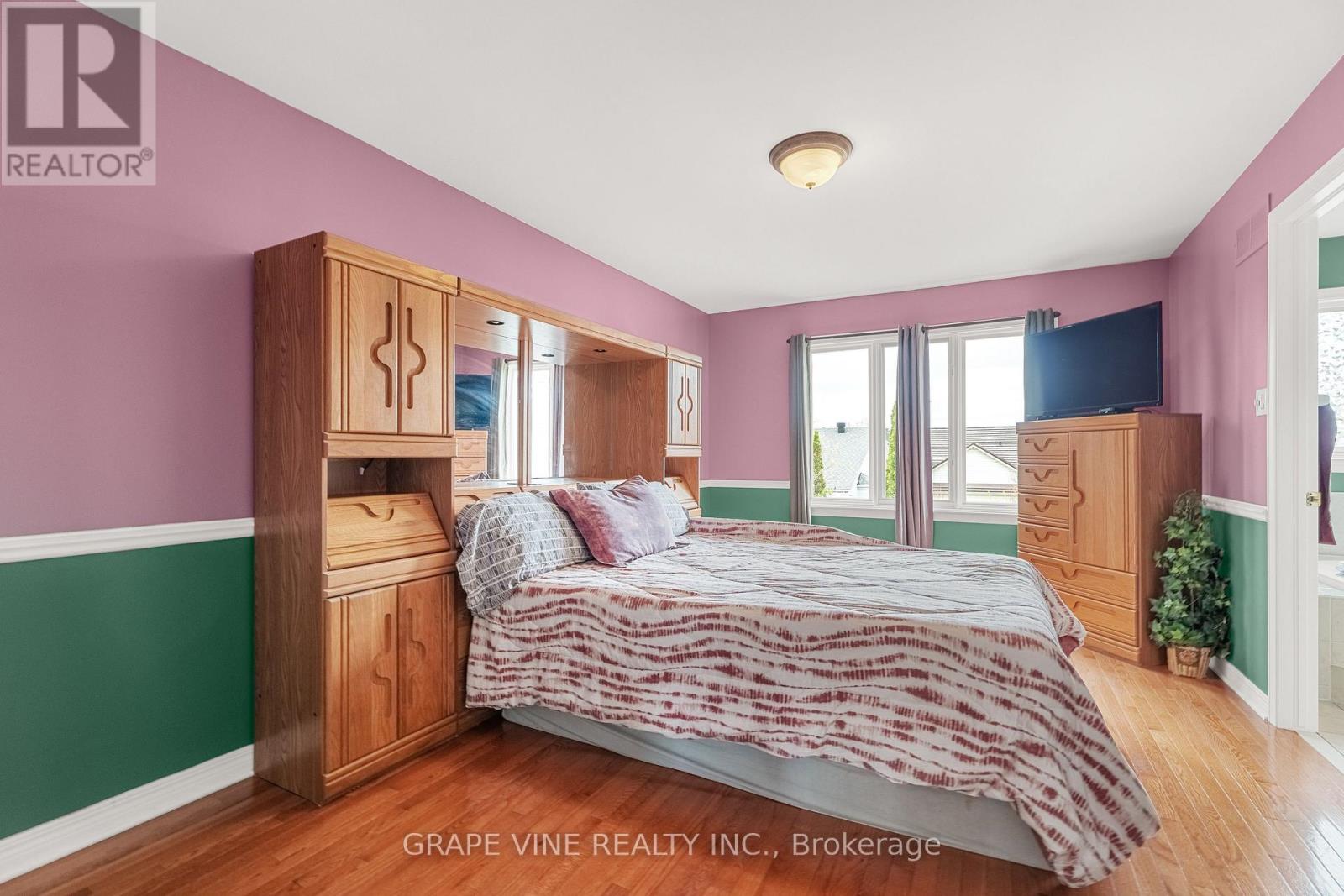 4316 Owl Valley Drive, Ottawa, Ontario  K1V 1L3 - Photo 23 - X12142925