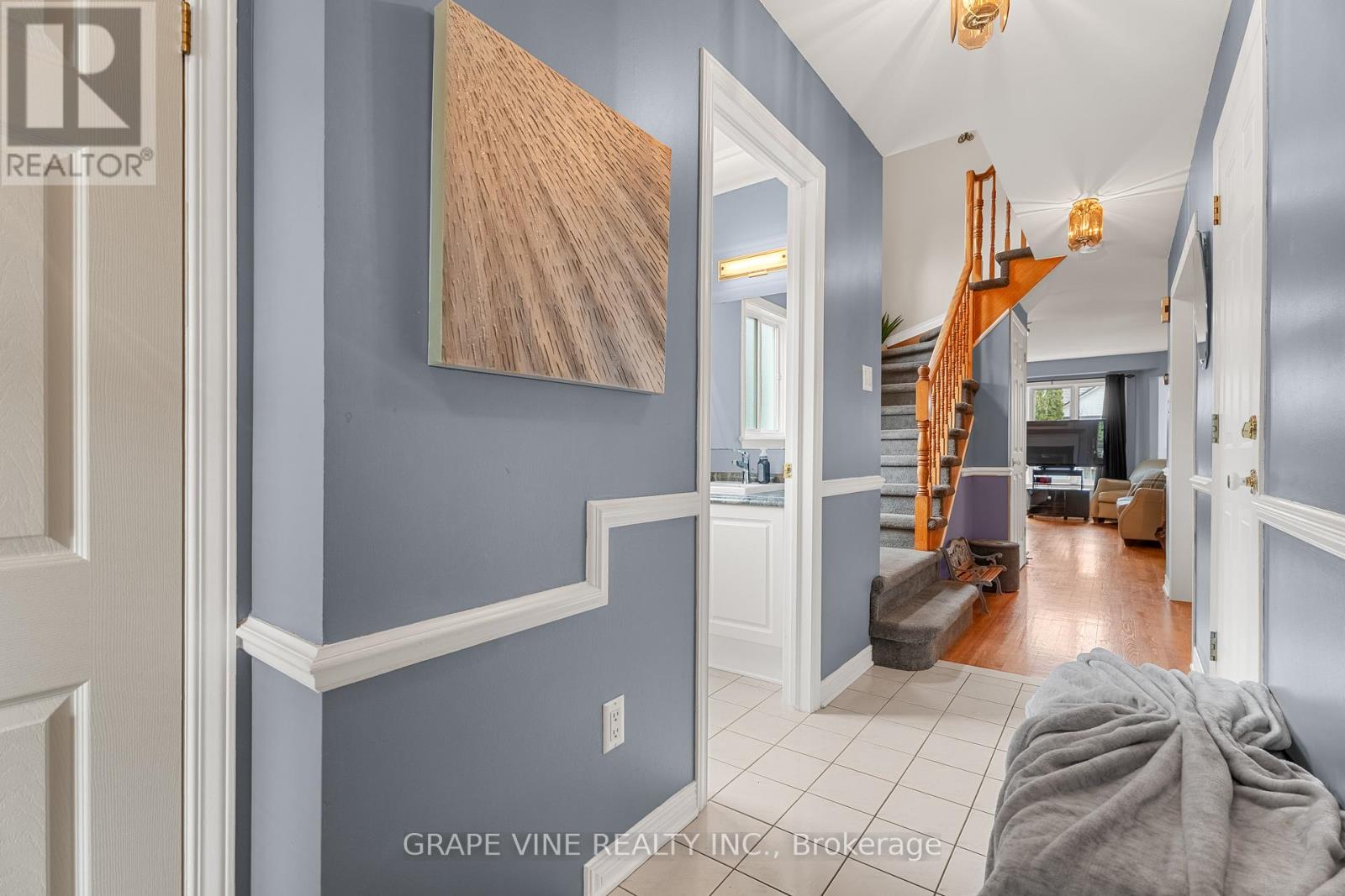 4316 Owl Valley Drive, Ottawa, Ontario  K1V 1L3 - Photo 6 - X12142925