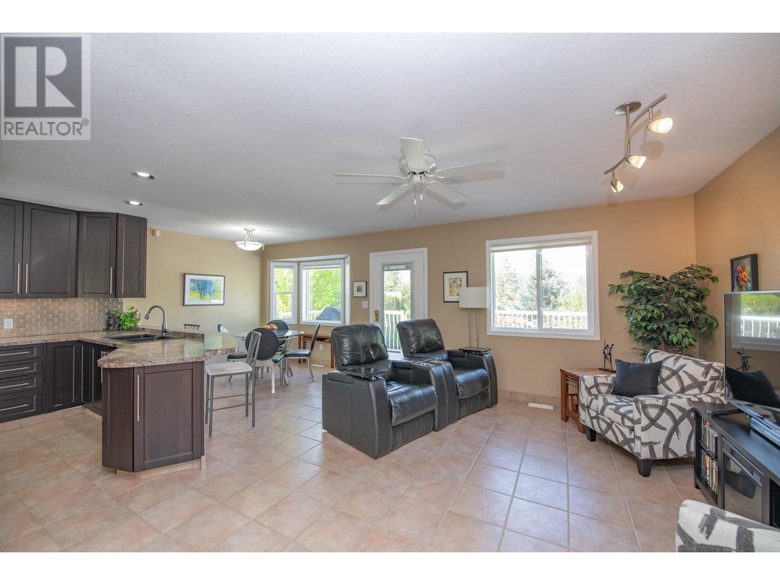 Property at 2279 Catt Avenue image 3
