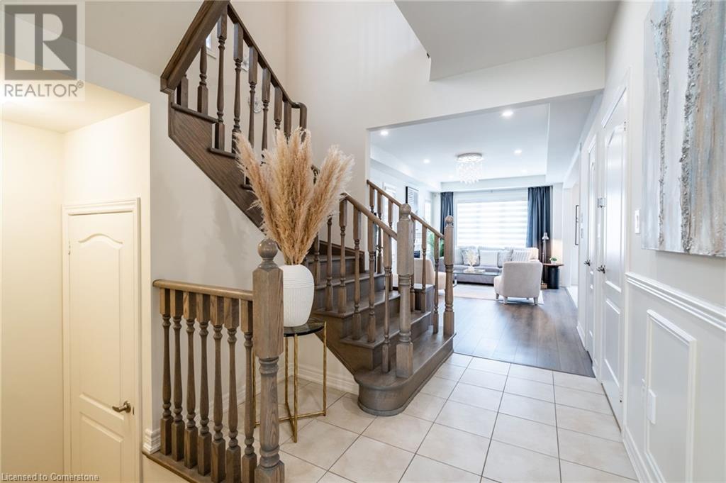 12 Great Falls Boulevard, Hamilton, Ontario  L8B 1X8 - Photo 8 - 40727681