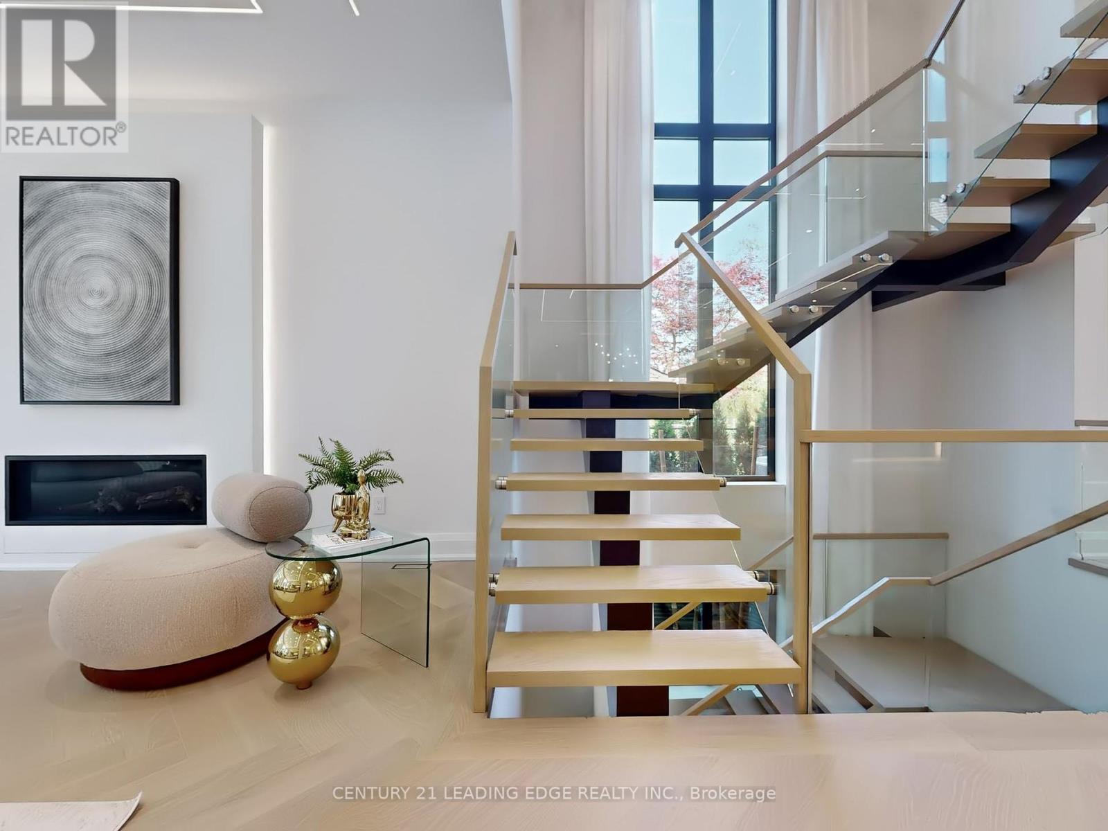8 Balding Court, Toronto, Ontario  M2P 1Y7 - Photo 25 - C12142906