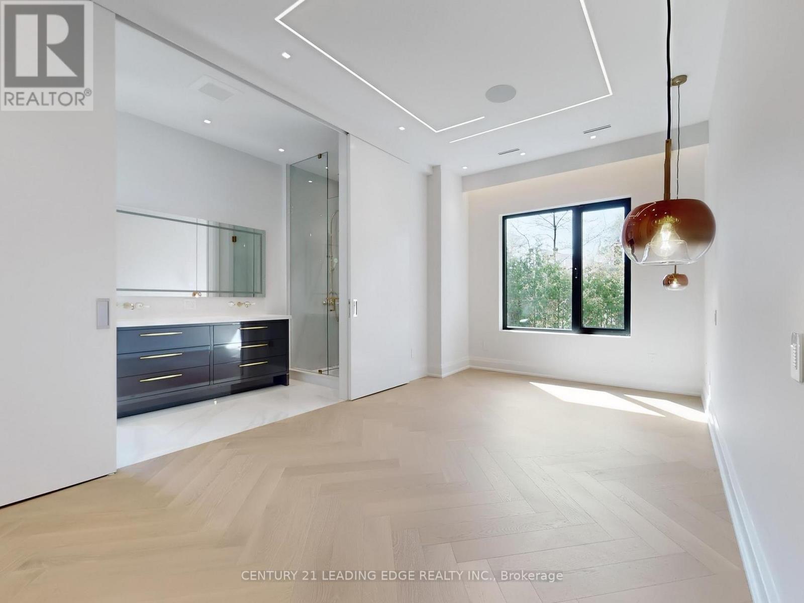 8 Balding Court, Toronto, Ontario  M2P 1Y7 - Photo 37 - C12142906