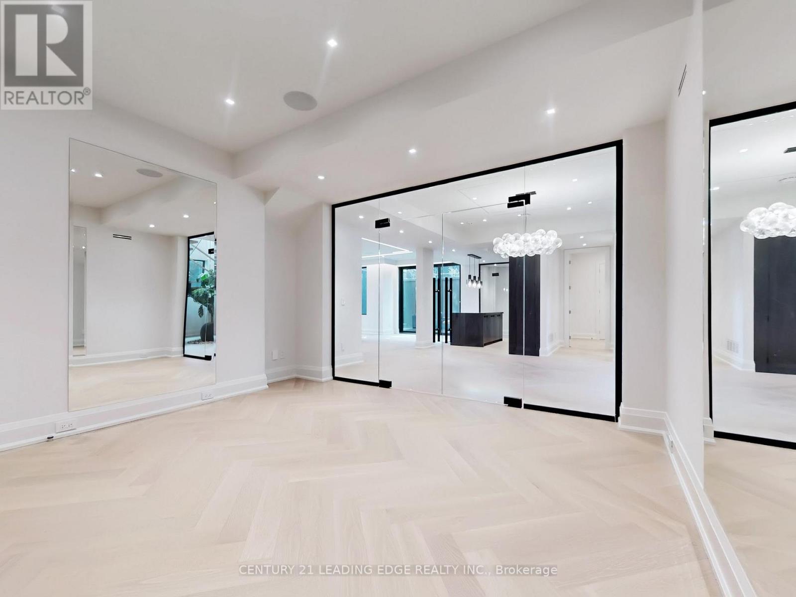 8 Balding Court, Toronto, Ontario  M2P 1Y7 - Photo 44 - C12142906