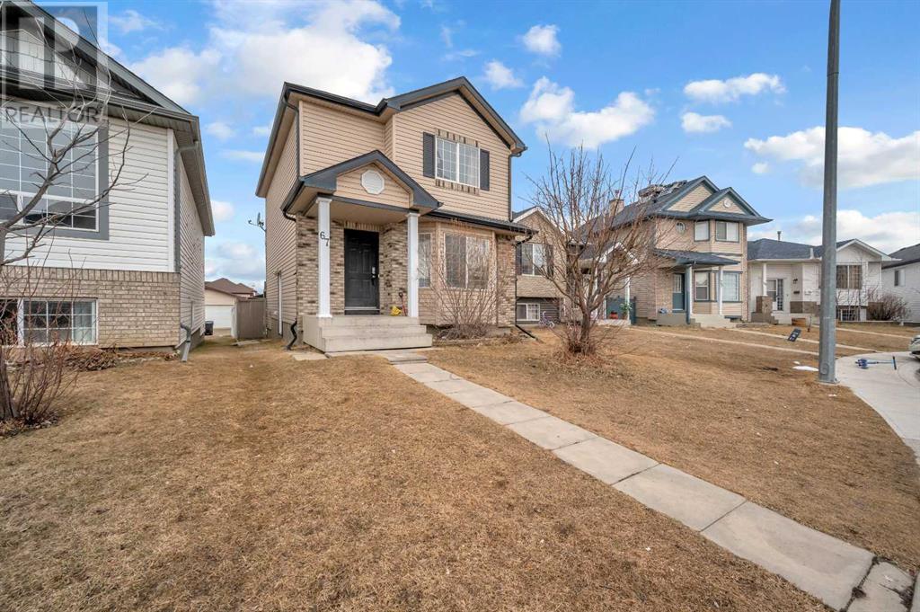 67 Saddlemont Manor Ne, Calgary, Alberta  T3J 4Z5 - Photo 2 - A2212240