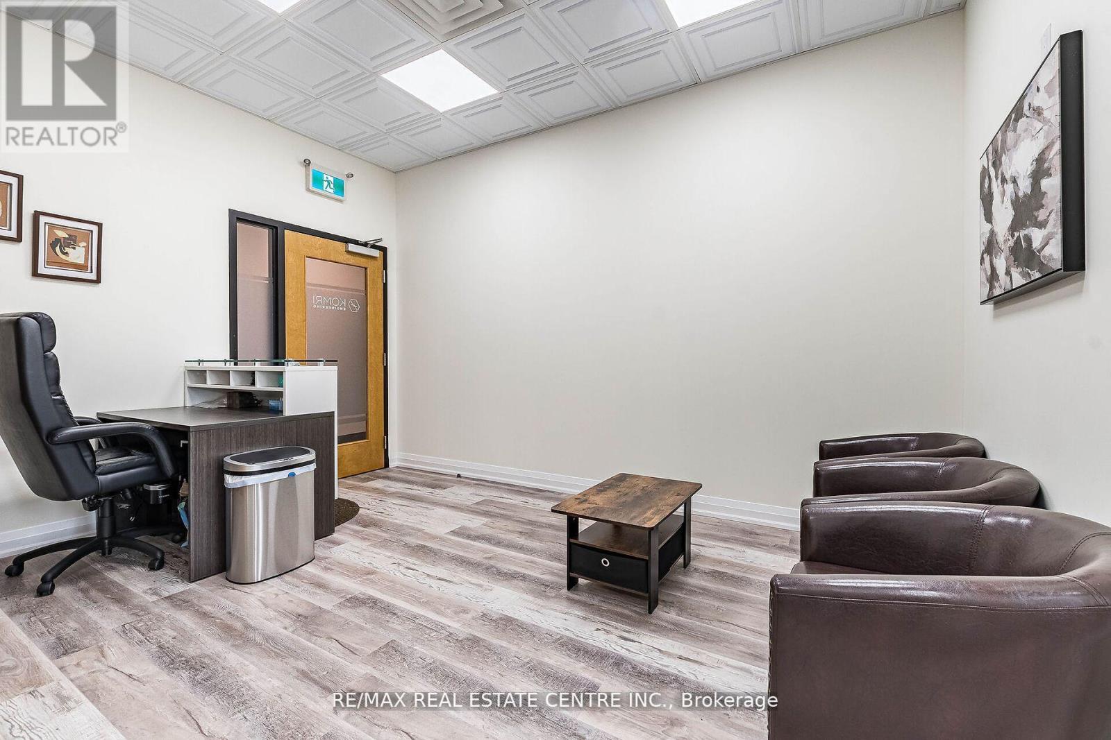209 - 3495 Rebecca Street, Oakville, Ontario  L6L 0H5 - Photo 18 - W12142939