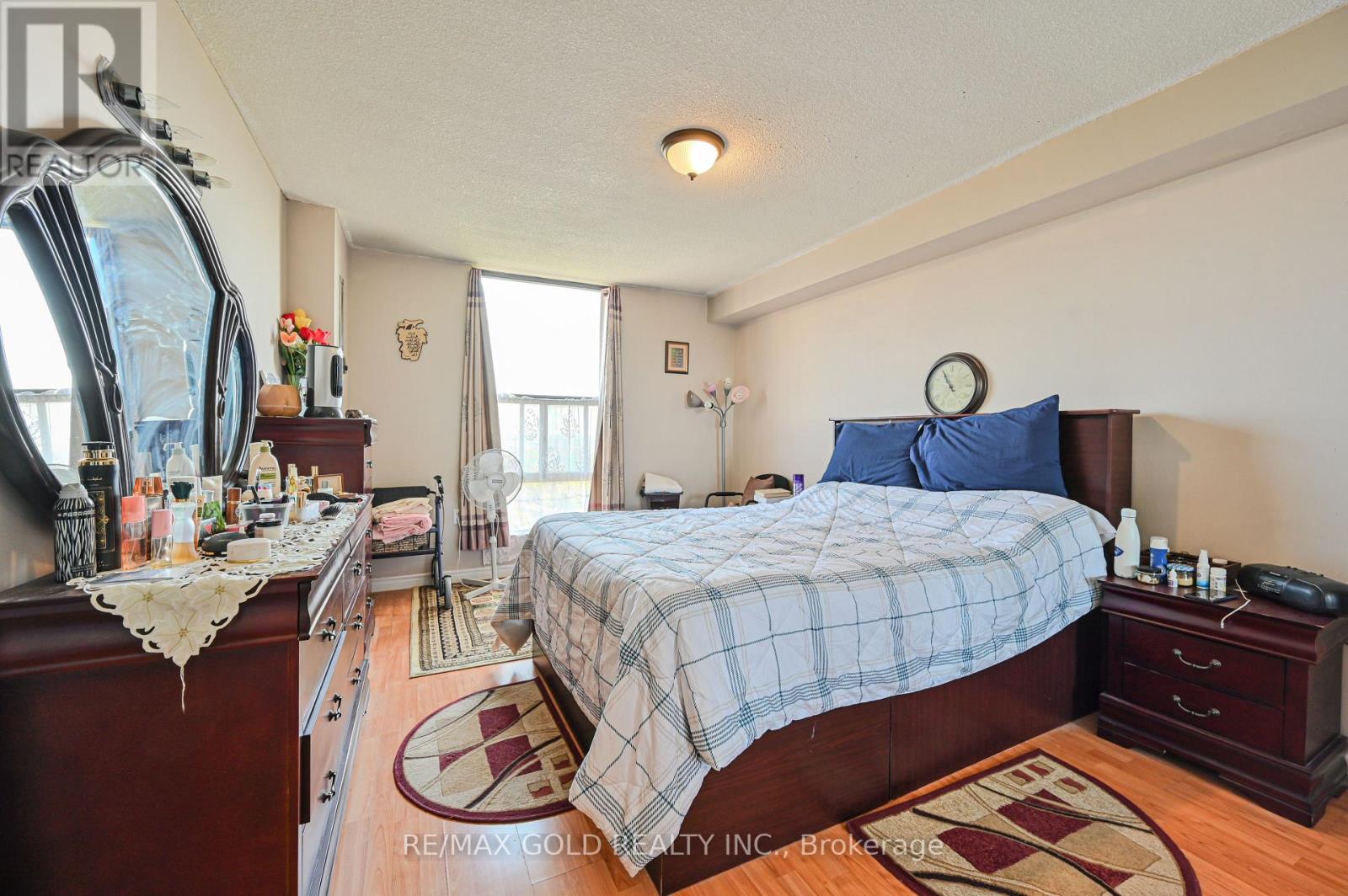 1807 - 4 Kings Cross Road, Brampton (Queen Street Corridor), Ontario  L6T 3X8 - Photo 17 - W12142470