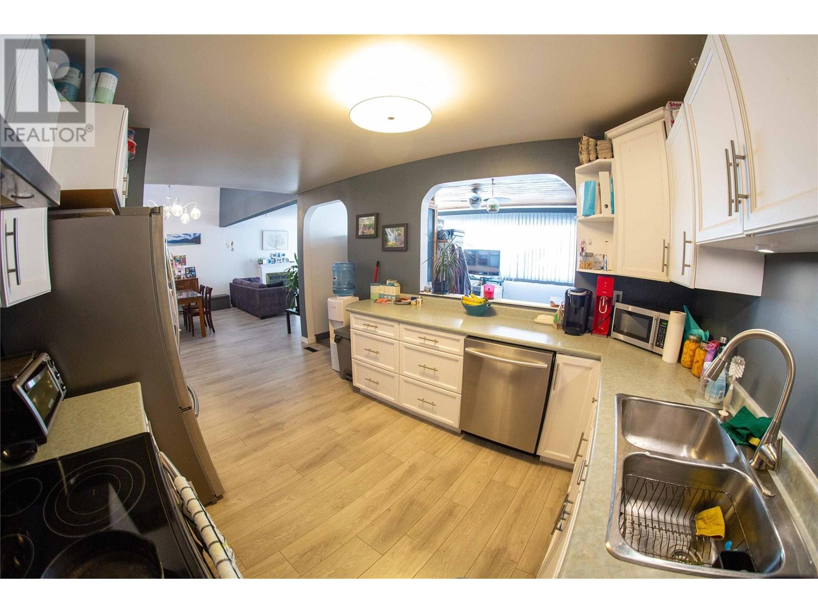 137 Mcgill Road Unit# 76, Kamloops, British Columbia  V2C 1L9 - Photo 3 - 10347463