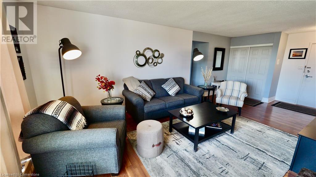 225 Harvard Place Unit# 603, Waterloo, Ontario  N2J 4H4 - Photo 2 - 40725898