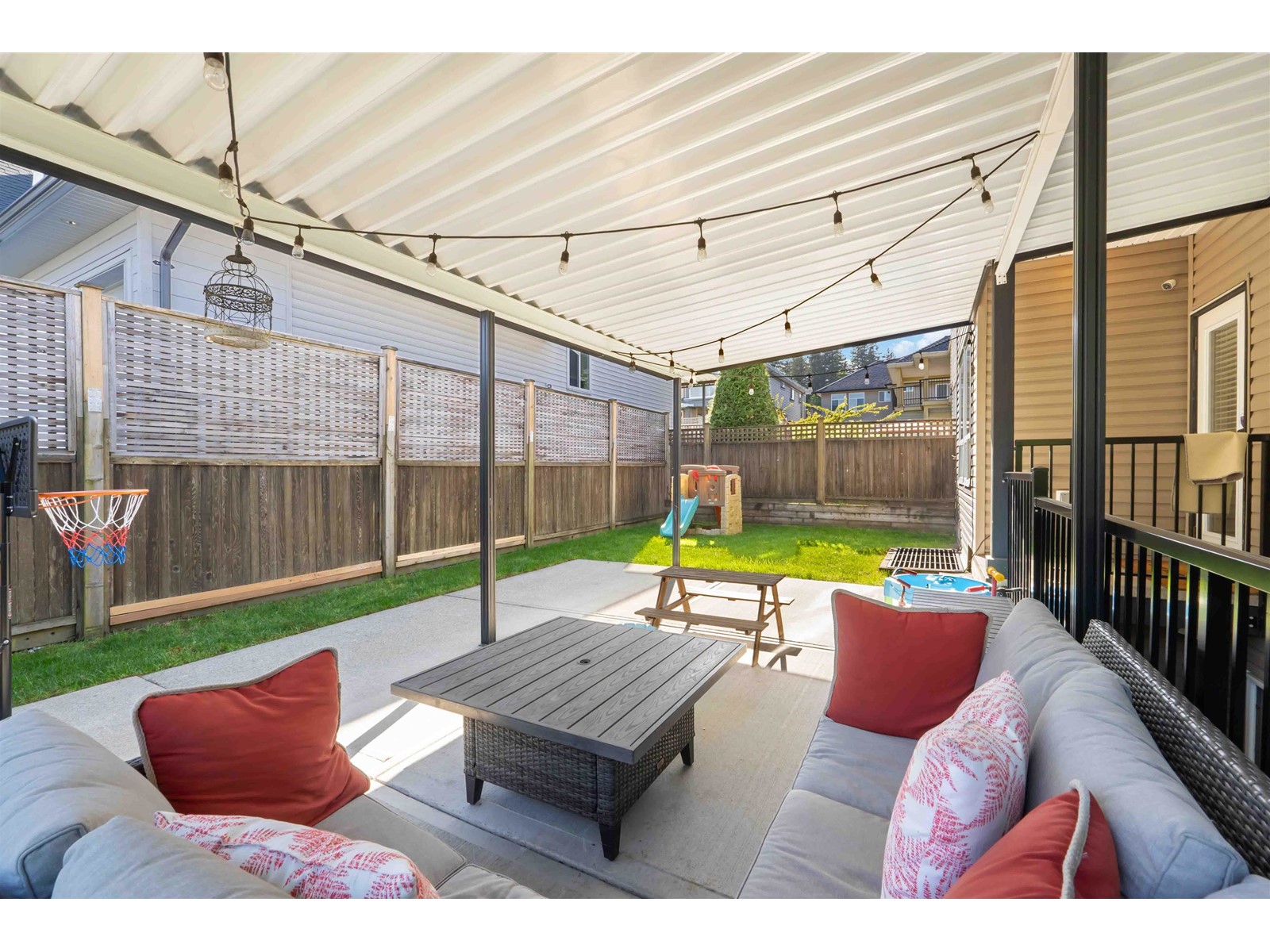 14772 61a Avenue, Surrey, British Columbia  V3S 7Z5 - Photo 38 - R3001527