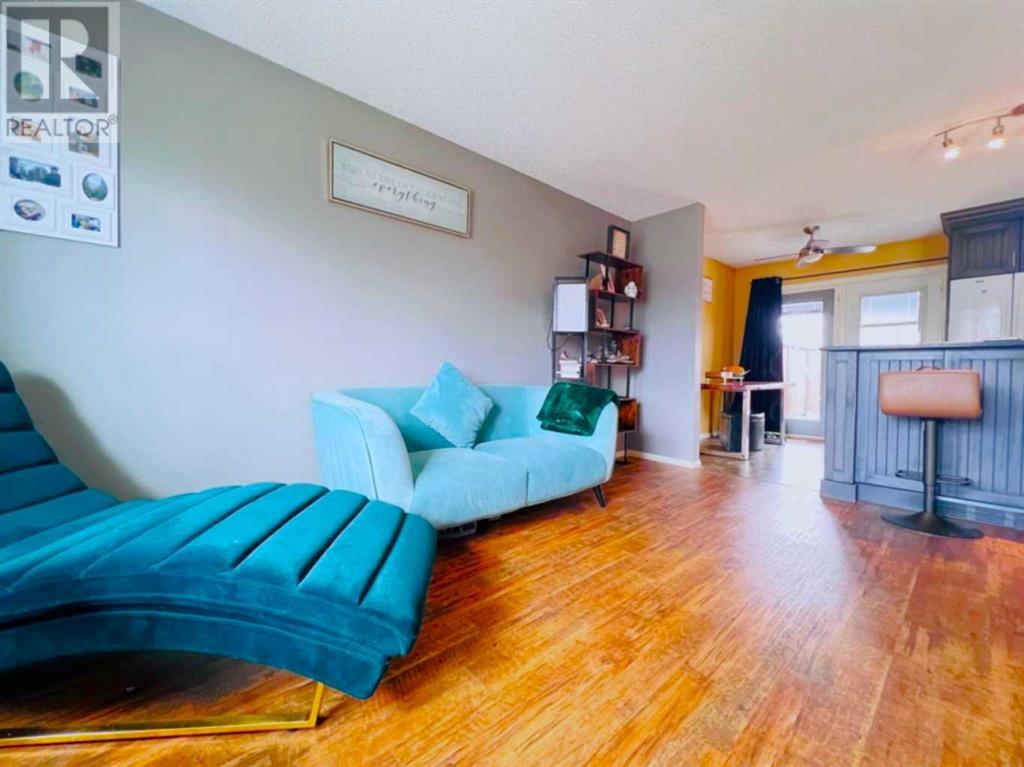 Property at 9406 81 Avenue image 4