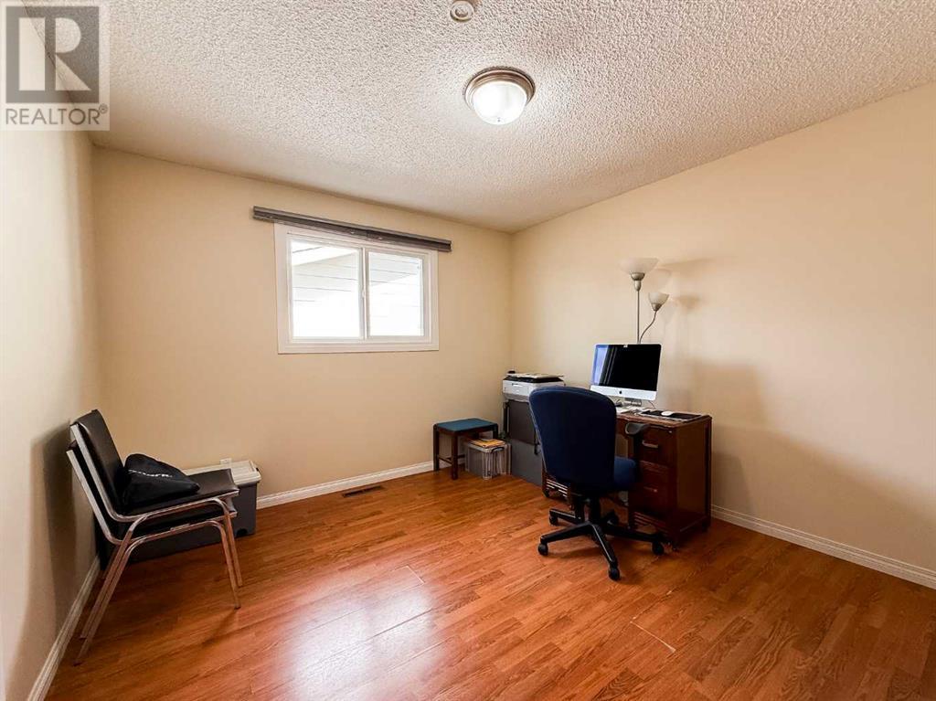 123 Cheviot Drive, Hinton, Alberta  T7V 1P8 - Photo 8 - A2220270