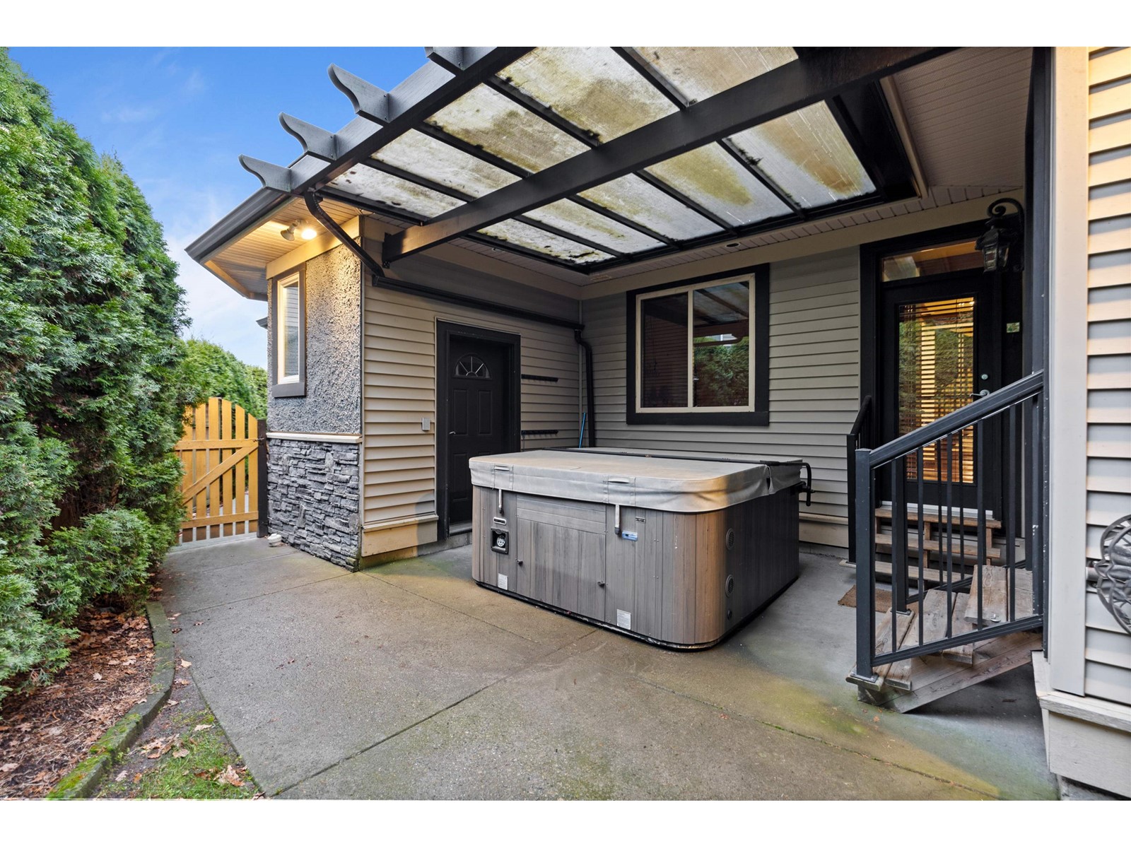19695 71 Avenue, Langley, British Columbia  V2Y 2Z7 - Photo 37 - R3001660