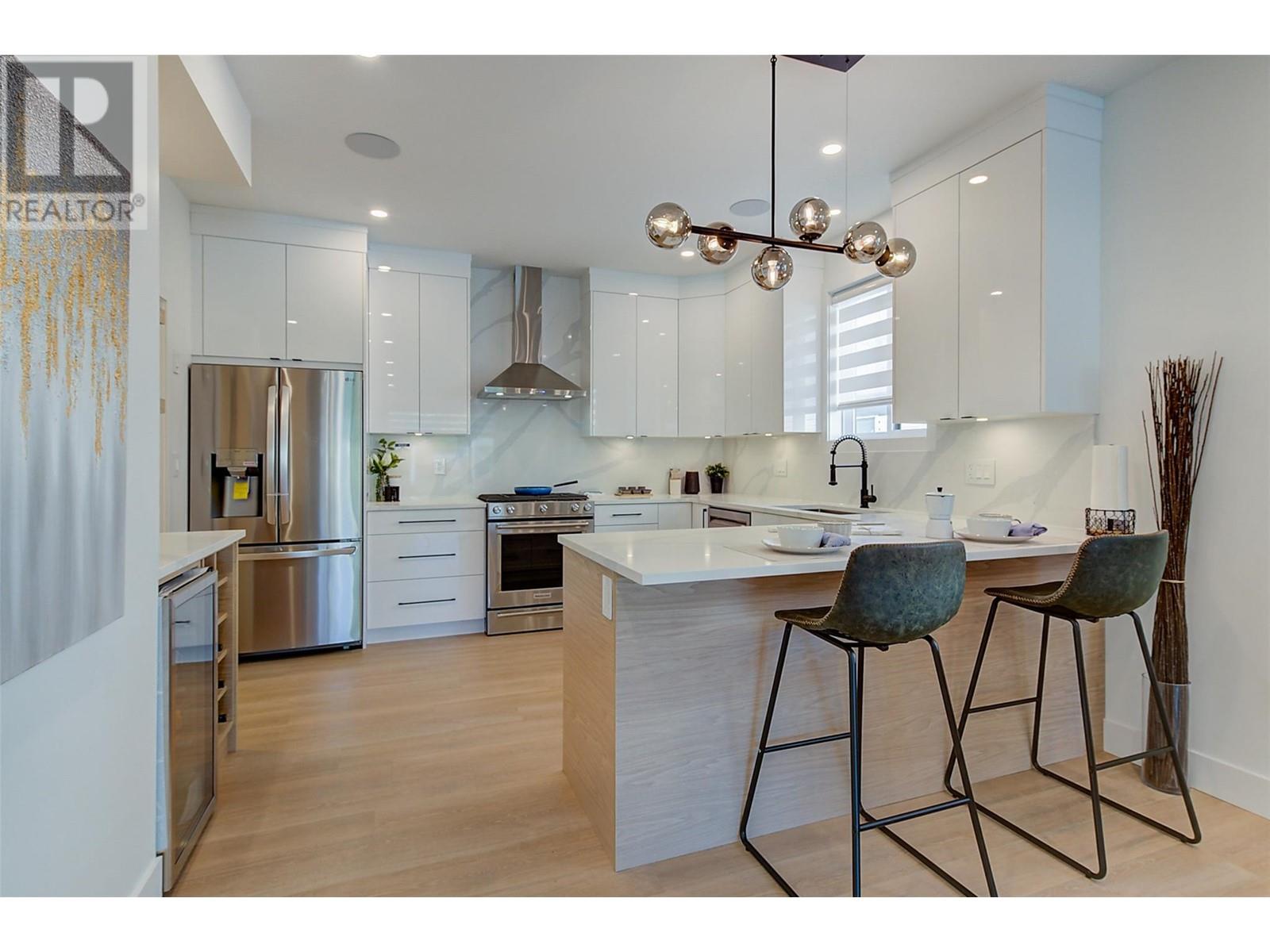 787 Lawson Avenue Unit# 4, Kelowna, British Columbia  V1Y 6S9 - Photo 11 - 10346383