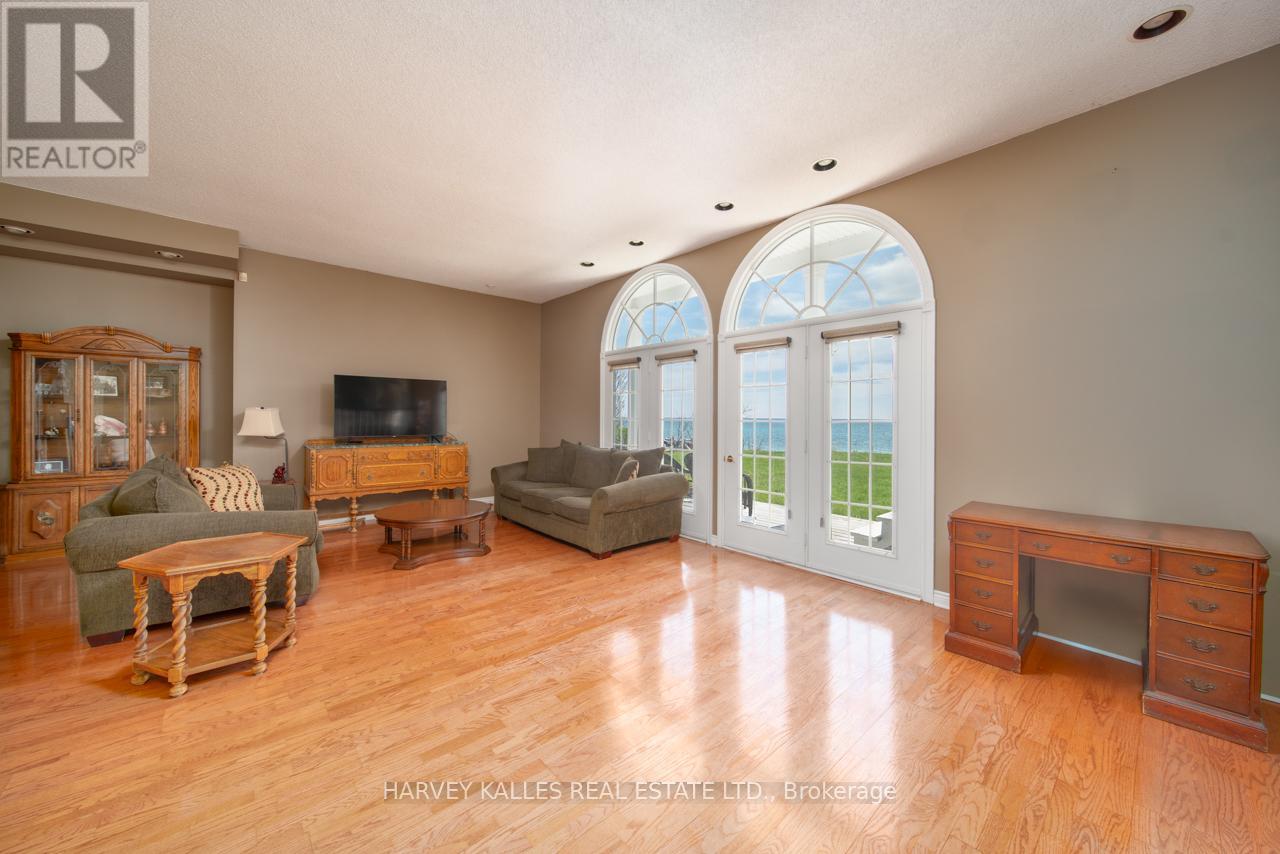 477 Stone Street, Oshawa, Ontario  L1J 1A4 - Photo 4 - E12142972