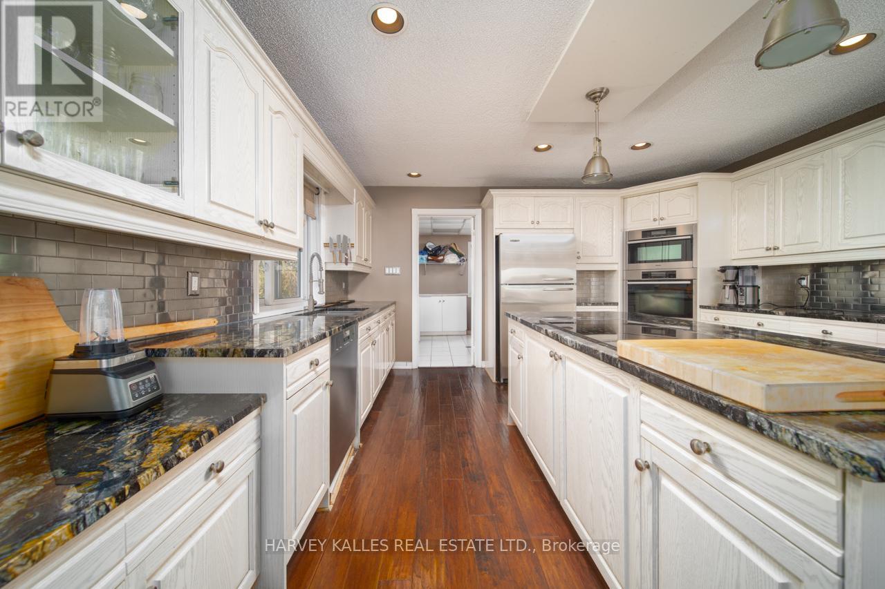 477 Stone Street, Oshawa, Ontario  L1J 1A4 - Photo 7 - E12142972