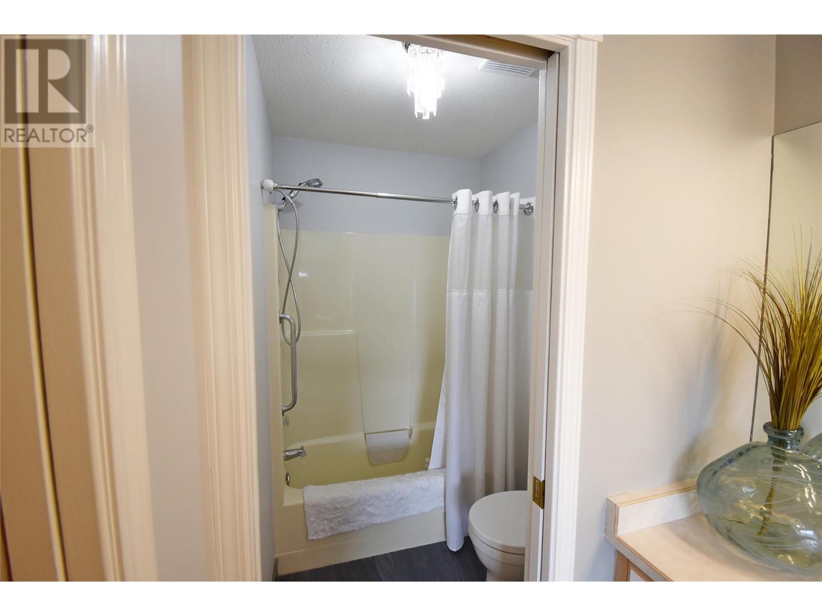 8700 Clerke Road Unit# 3, Coldstream, British Columbia  V0E 1W2 - Photo 39 - 10347314
