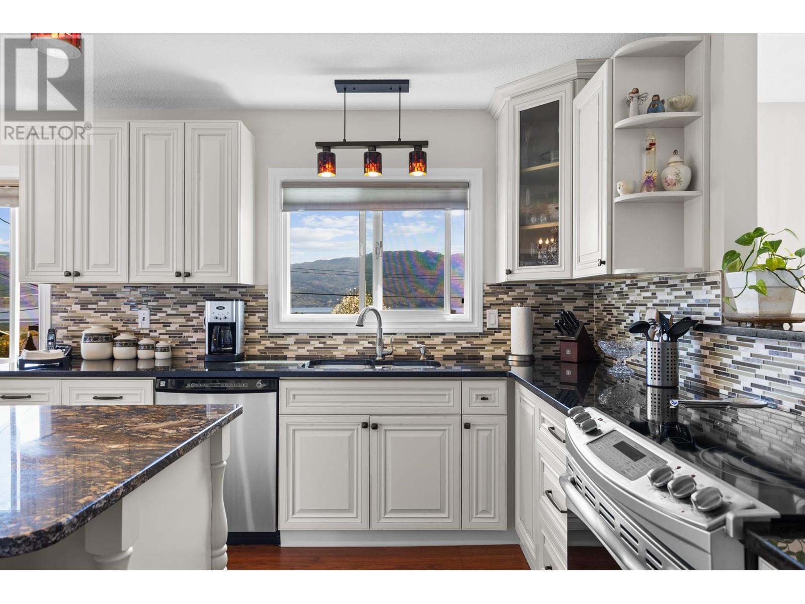 2138 Witt Road, West Kelowna, British Columbia  V4T 2C4 - Photo 11 - 10347595
