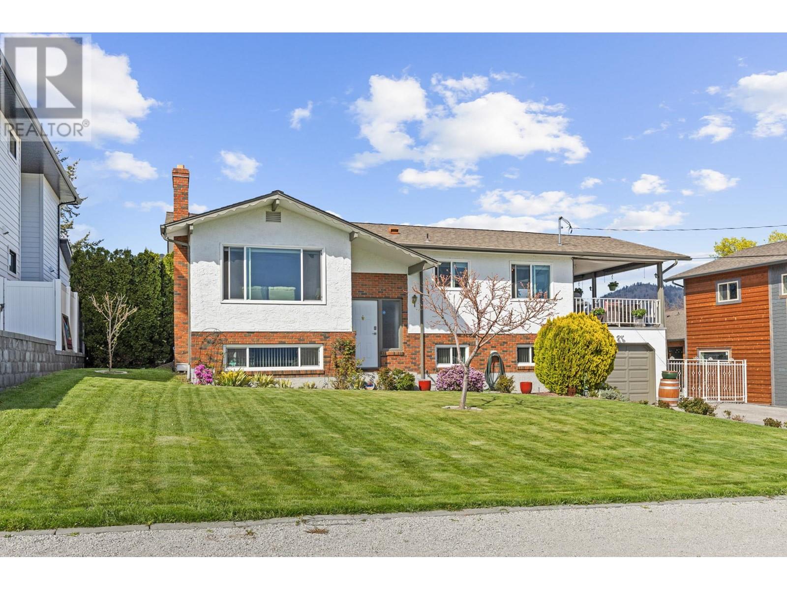 2138 Witt Road, West Kelowna, British Columbia  V4T 2C4 - Photo 2 - 10347595