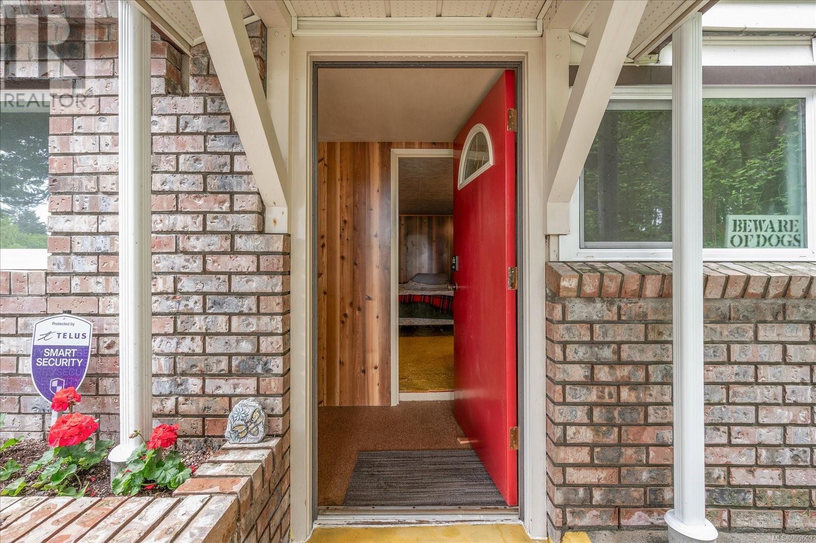 Property at 2113 Furn Rd image 3
