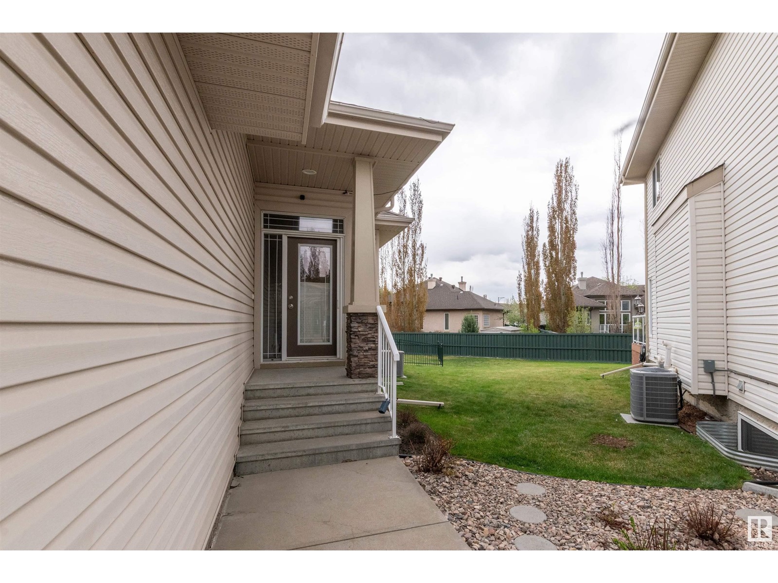 #36 1901 126 St Sw, Edmonton, Alberta  T6W 0A5 - Photo 2 - E4436023