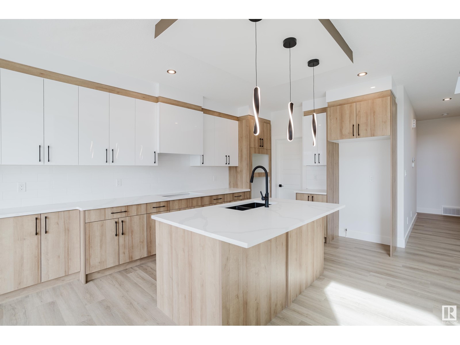 198 Munn Wy, Leduc, Alberta  T9E 0S9 - Photo 15 - E4436025