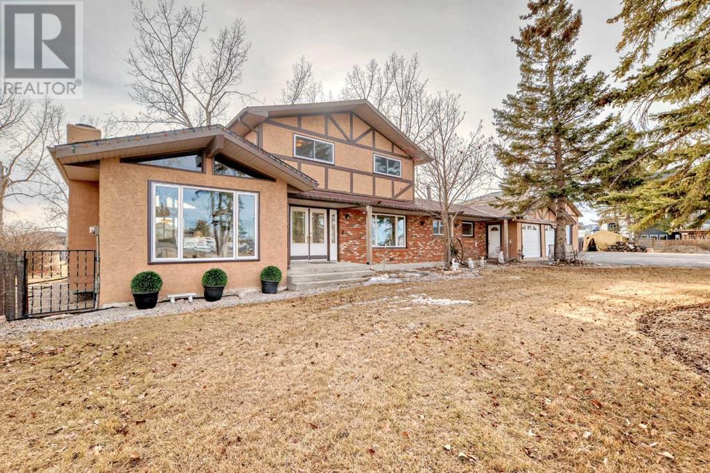 110 Lake Ere Estates, Chestermere, Alberta  T1X 0M6 - Photo 2 - A2198599