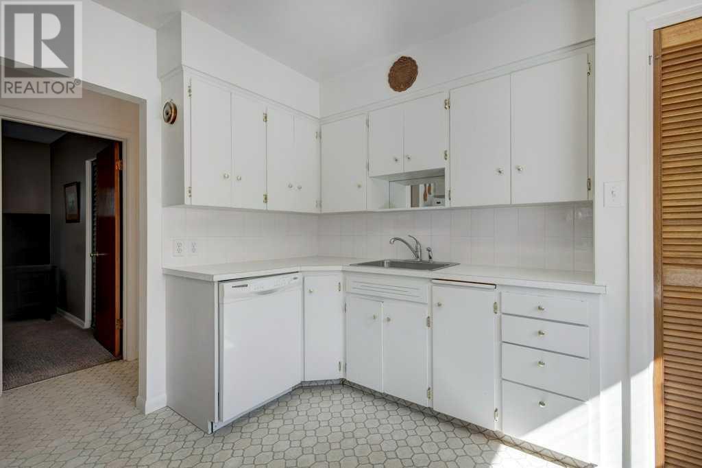 2344 54 Avenue Sw, Calgary, Alberta  T3E 1M1 - Photo 12 - A2218958